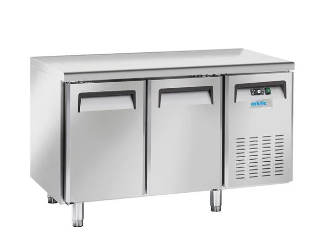 Stół chłodniczy 2-drzwiowy z agregatem bocznym, Arktic, GN 1/1, 1350x700x(H)850mm Wariant podstawowy